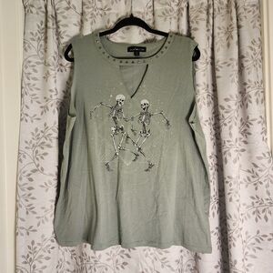 Social Scene Sage Studded Graphic Tank Size 2X